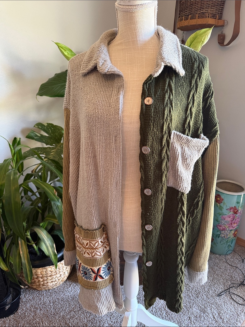 POL Neutral Beige Ribbed Knit Sweater